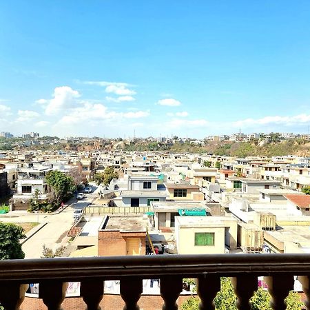 Executive 3 Bedrooms Apartment In Bahria Town Равалпинди Екстериор снимка