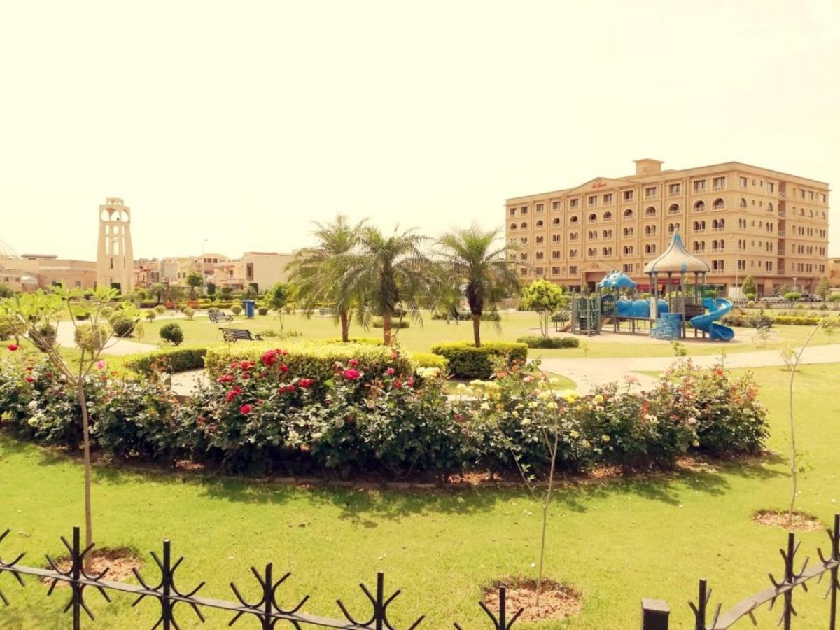 Executive 3 Bedrooms Apartment In Bahria Town Равалпинди Екстериор снимка