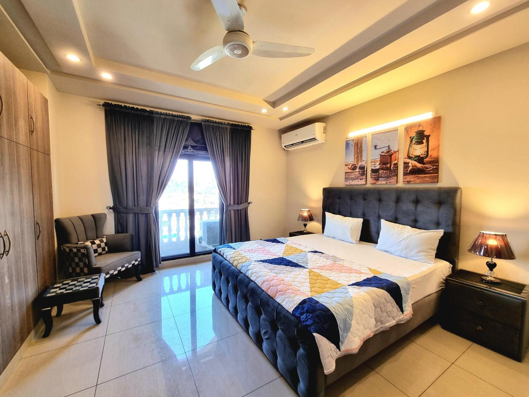 Executive 3 Bedrooms Apartment In Bahria Town Равалпинди Екстериор снимка