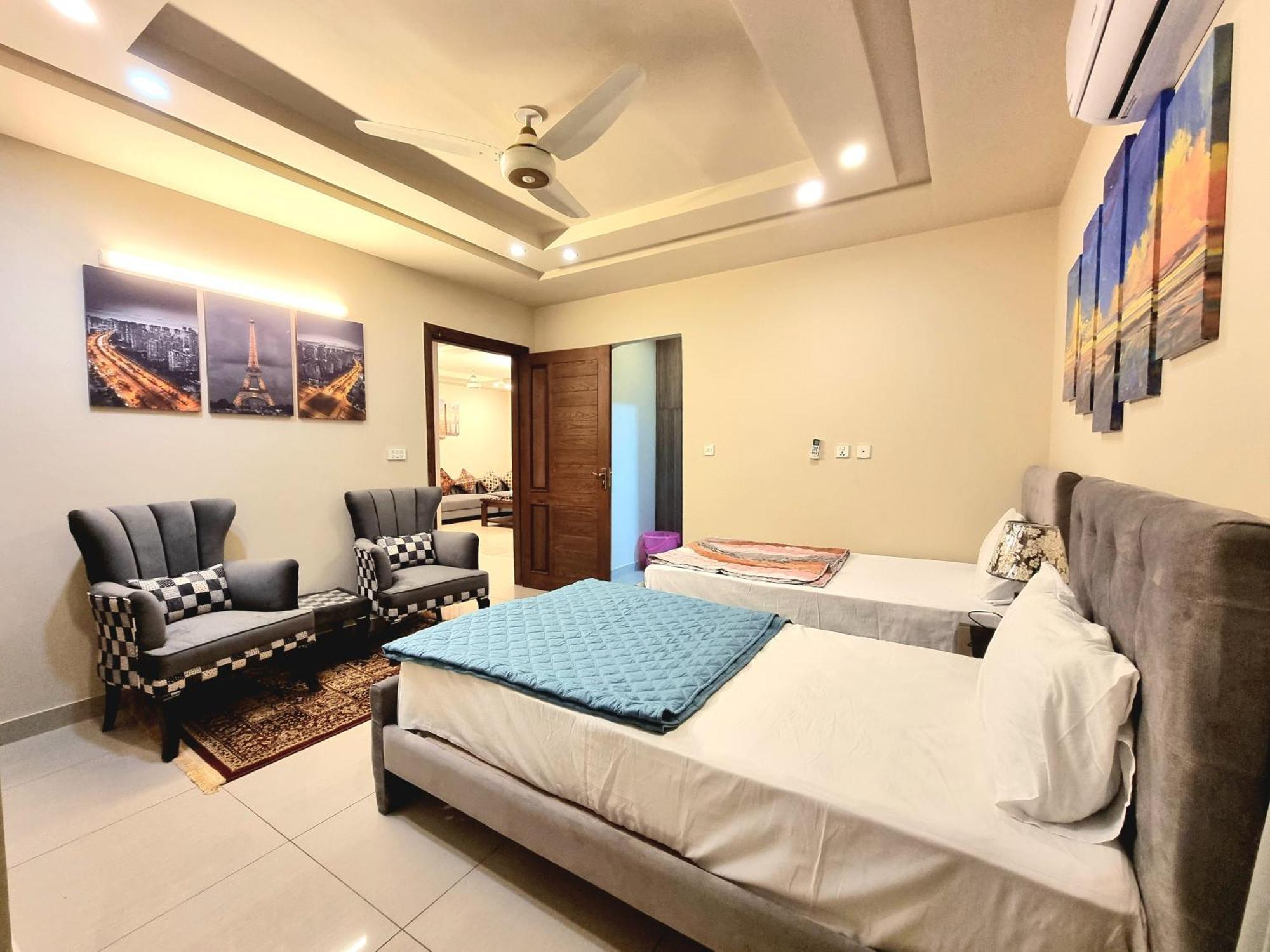 Executive 3 Bedrooms Apartment In Bahria Town Равалпинди Екстериор снимка