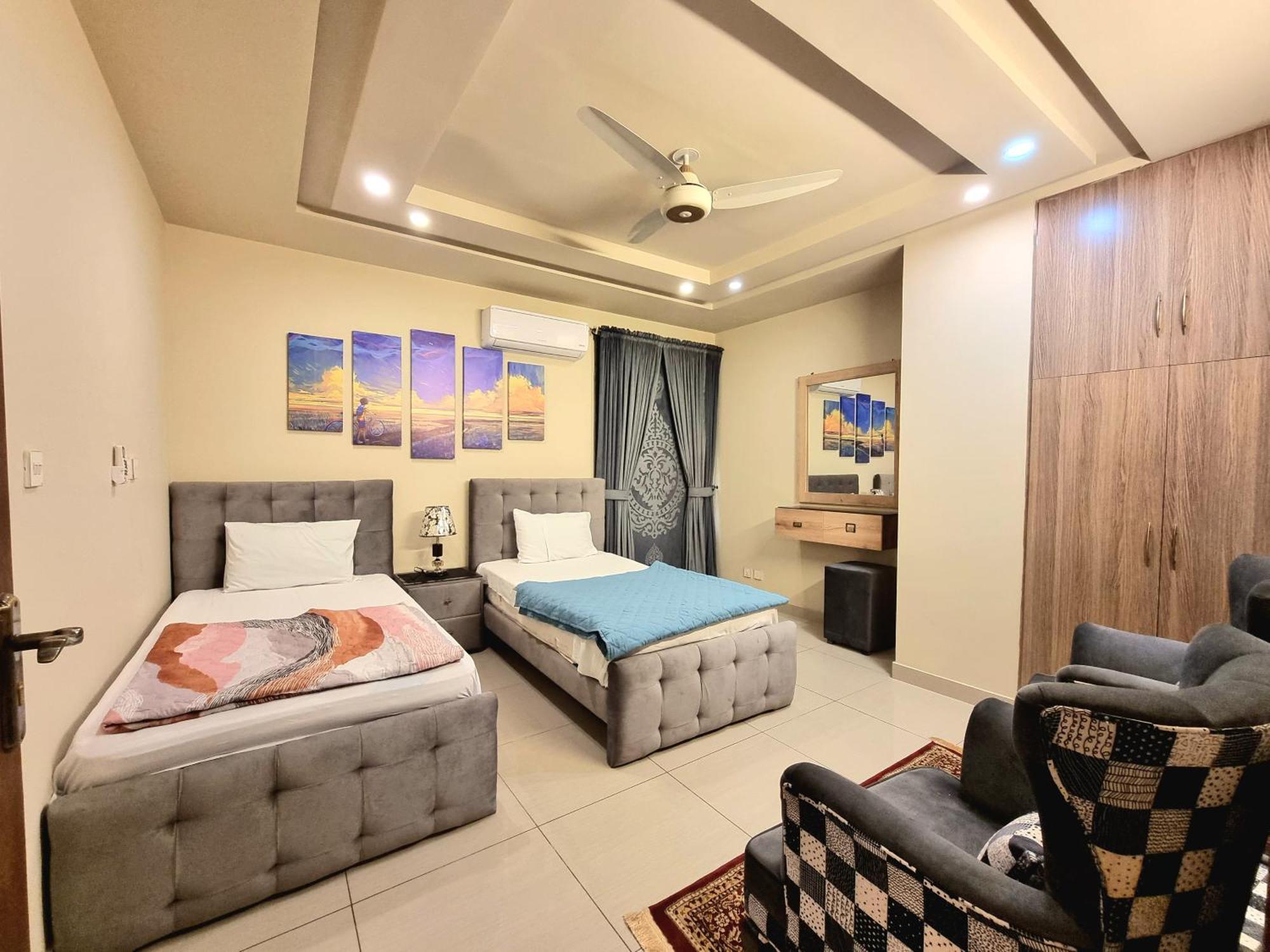 Executive 3 Bedrooms Apartment In Bahria Town Равалпинди Екстериор снимка