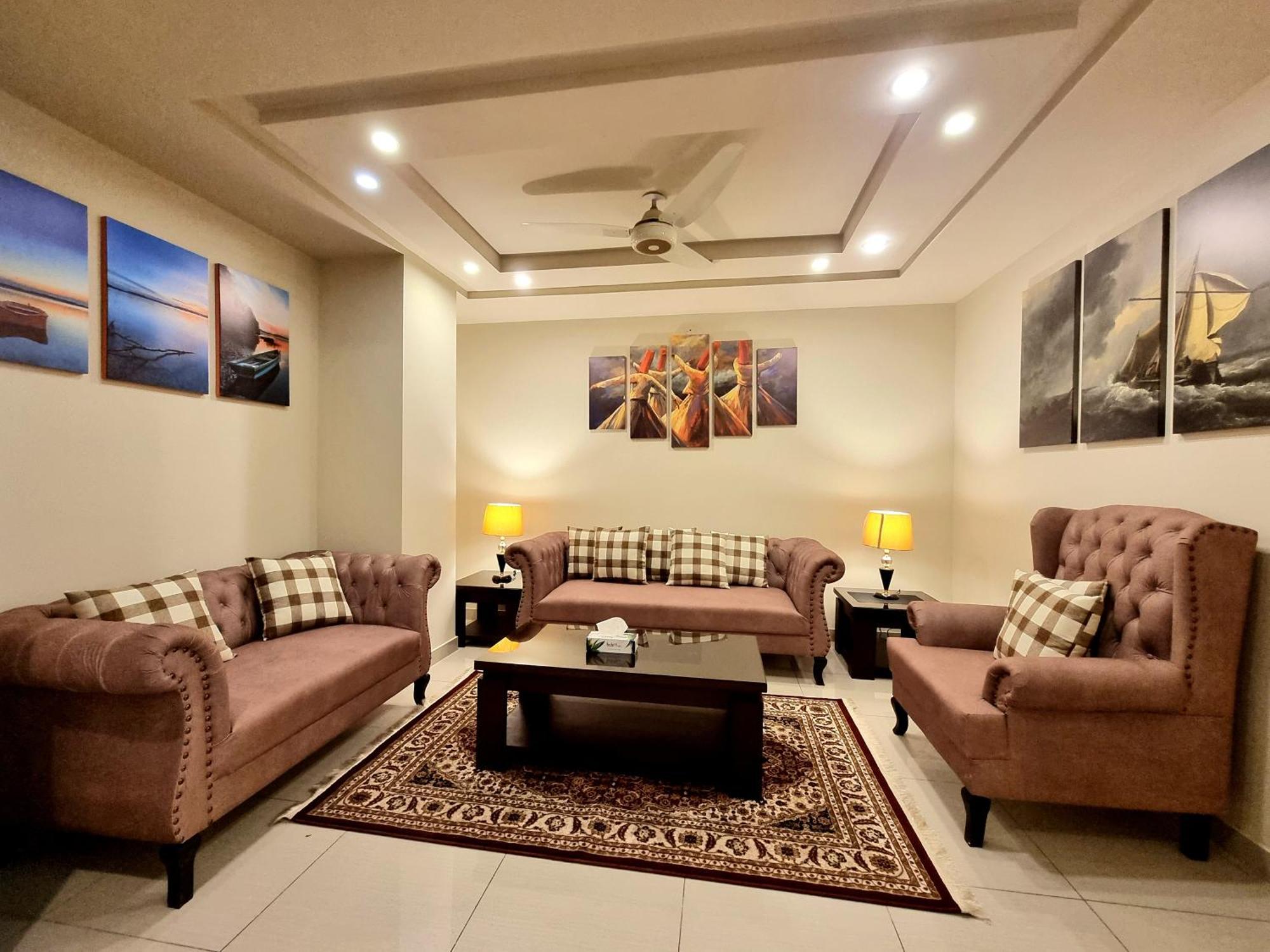 Executive 3 Bedrooms Apartment In Bahria Town Равалпинди Екстериор снимка